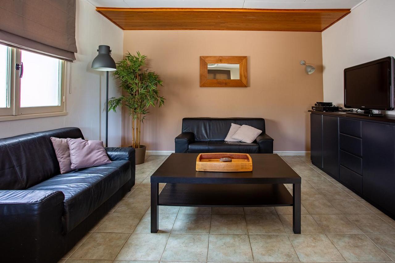 Le Petit Viala Villa Capestang Bagian luar foto